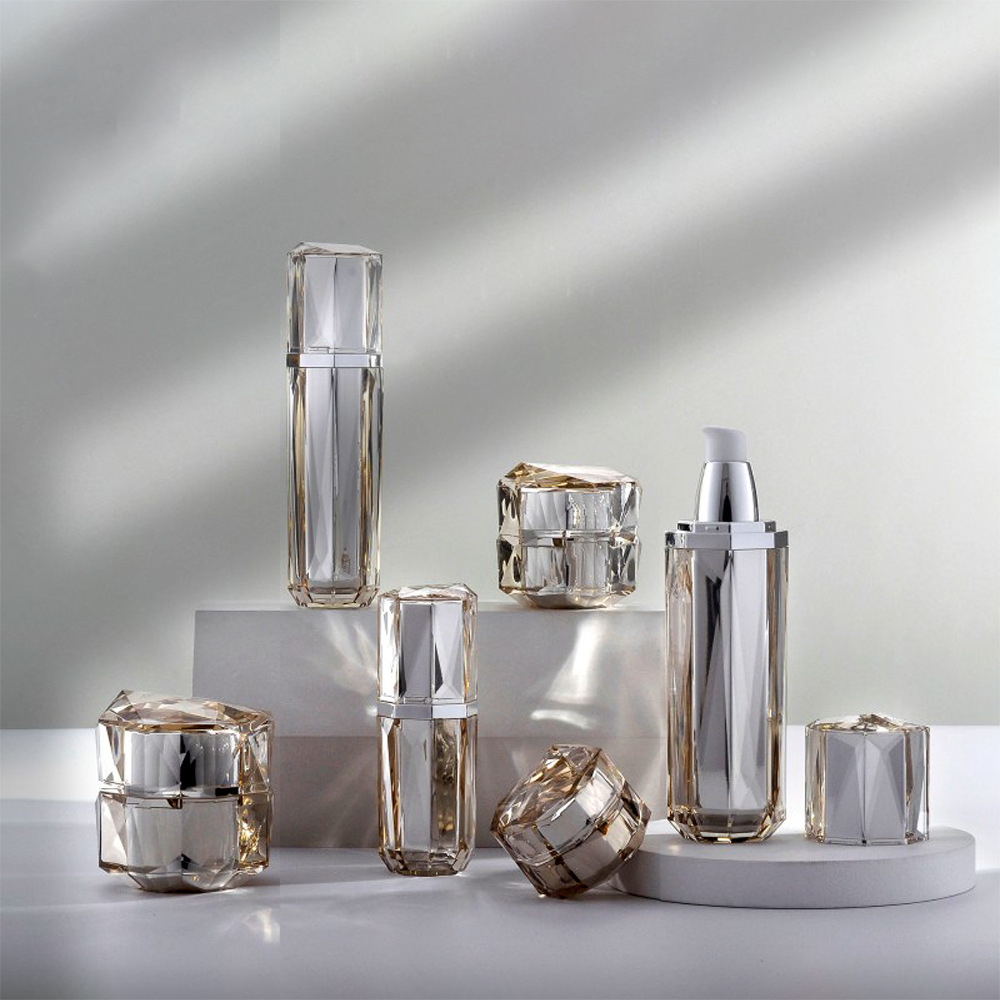 Luxury Skincare Packaging - 空の詰め替えボトル 30/50/100 ミリリットルパールホワイトアクリルエアレスジャー不規則な化粧品ボトルクリームローションジャーポンプボトル